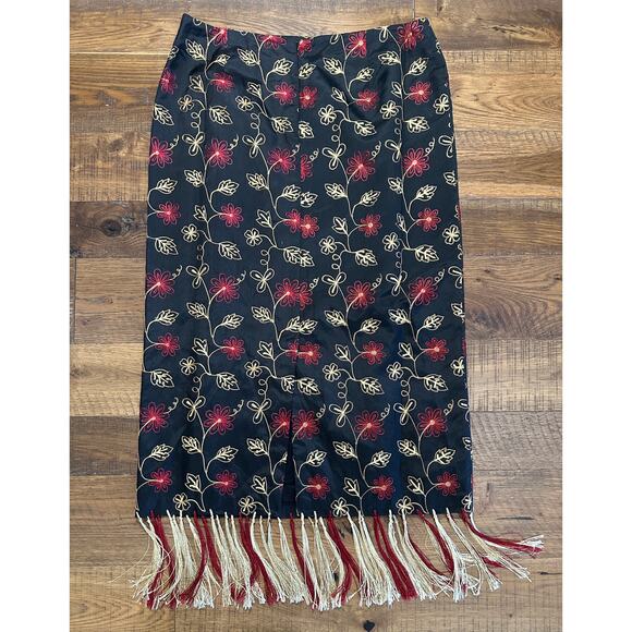 Silkland Silk Skirt with Floral Designs and Tassles - Picture 6 of 8